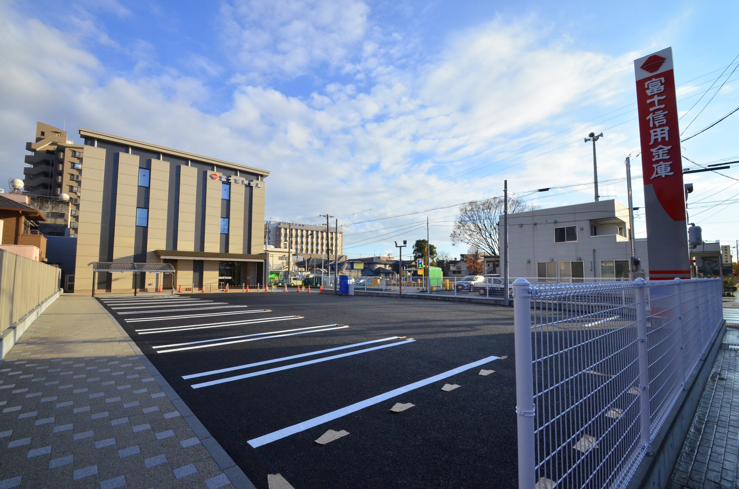 富士信用金庫吉原支店新築工事