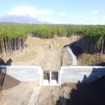 （完成）堰堤下流より1